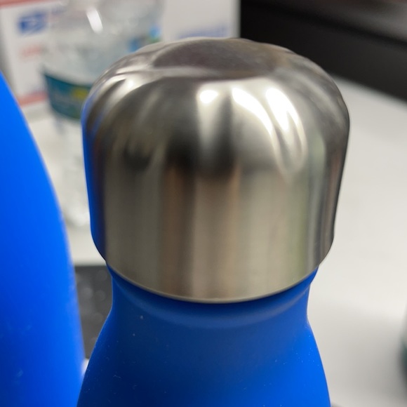 S'well Soft Touch Sport Geyser Water Bottle BLUE - Picture 6 of 6